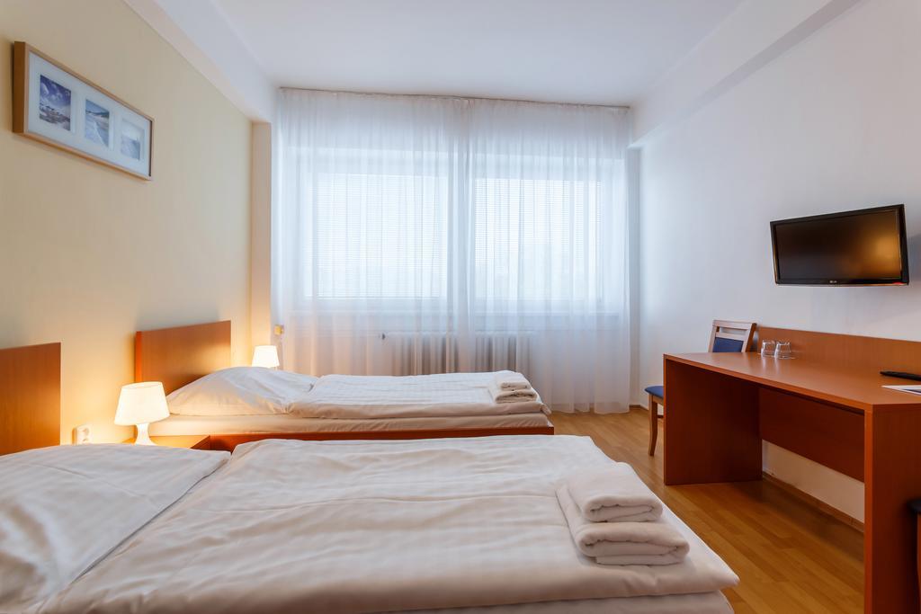 Hotel Veronika Ostrava Exterior foto